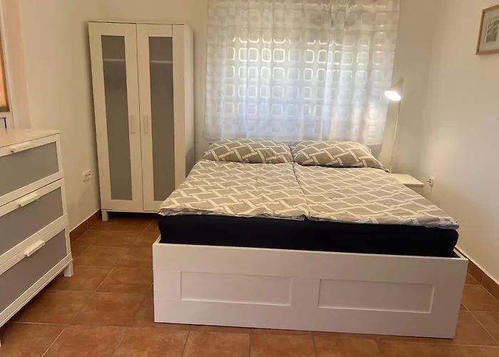 Bartha Nyaralohaz * Fonyód